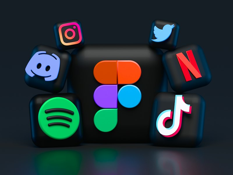 Social media advertising campaign planning on mobile and desktop